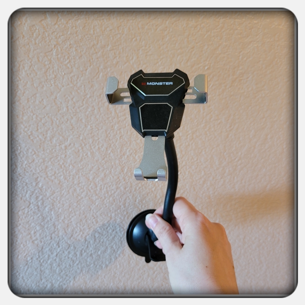 EUC Car Cell Phone Mount Holder